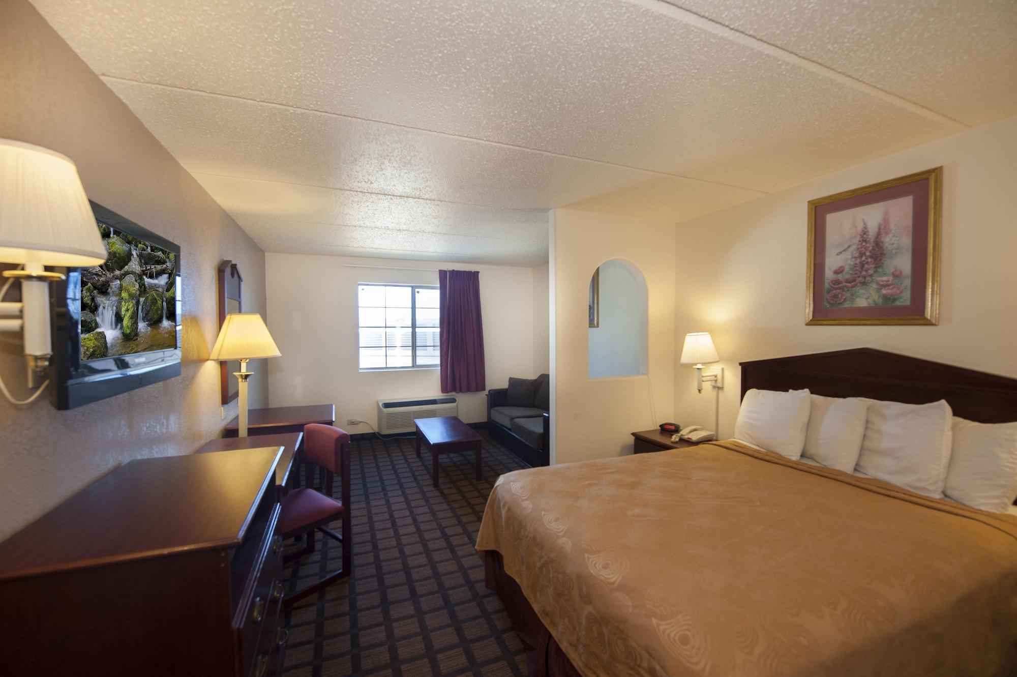 Days Inn & Suites By Wyndham Laredo Esterno foto